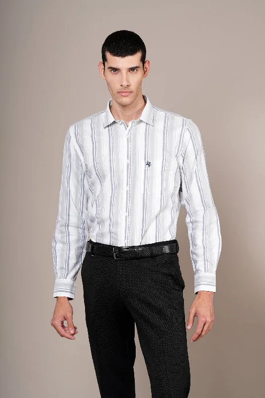 Men's relaxed fit dress wear shirt-Men's Blue Striped Full Sleeves Casual Shirt