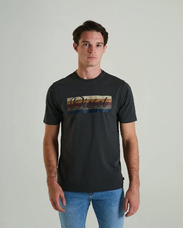 Men's high-neck t-shirt-Patricio Tee Deep Pine