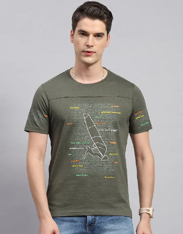 Men's weekend casual t-shirt-Men Olive Printed Round Neck Half Sleeve T-Shirt