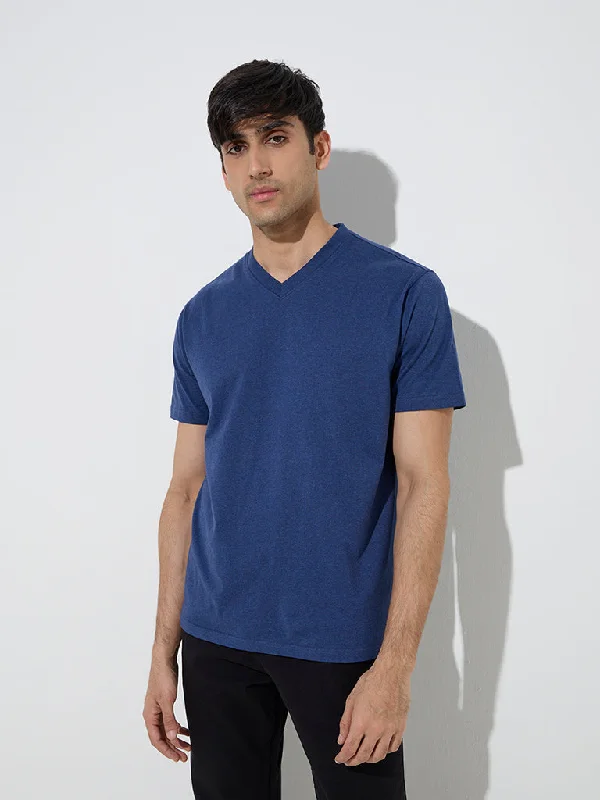 Men's weather-resistant t-shirt-WES Casuals Dark Blue Slim-Fit Cotton T-Shirt