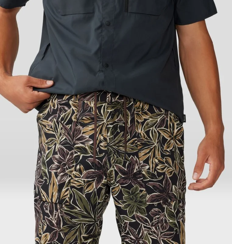 Men's pre-shrunk casual shorts-Men's Trail Sender Short - Black Floral Print