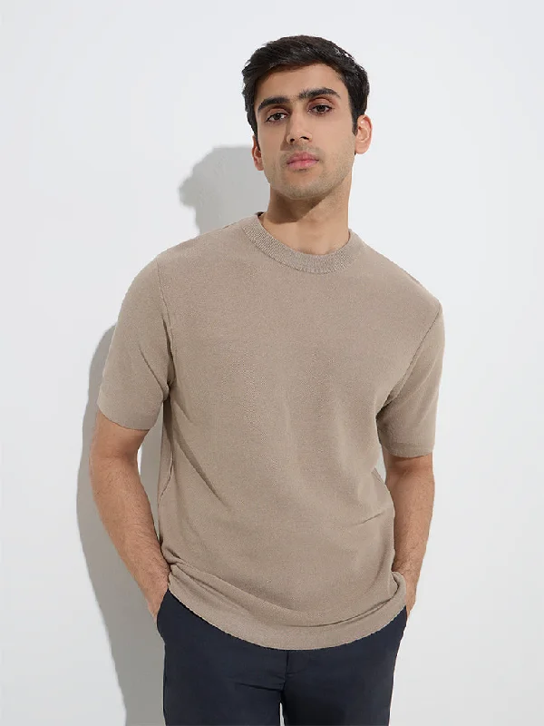 Men's wrinkle-resistant casual t-shirt-WES Formals Beige Knit-Textured Slim-Fit T-Shirt