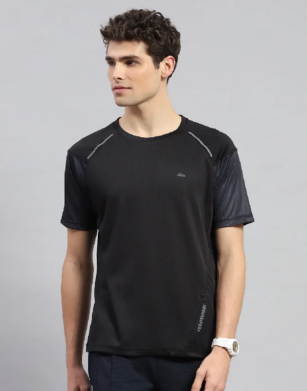 Men's versatile wear t-shirt-Men Black Solid Round Neck Half Sleeve T-Shirt