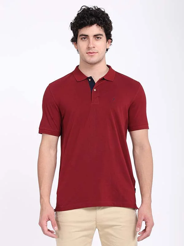 Dk Maroon