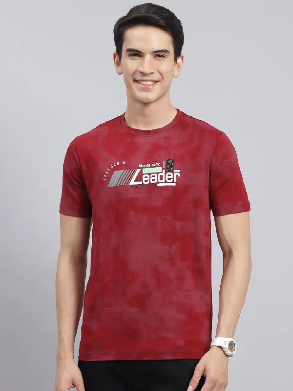 Men's smart technology t-shirt-Men Maroon Printed Cotton Blend T-Shirt