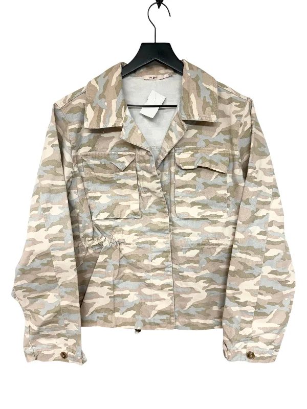 Men's fashion-forward raincoat-Jacket Utility By Mi Ami In Camouflage Print, Size: L