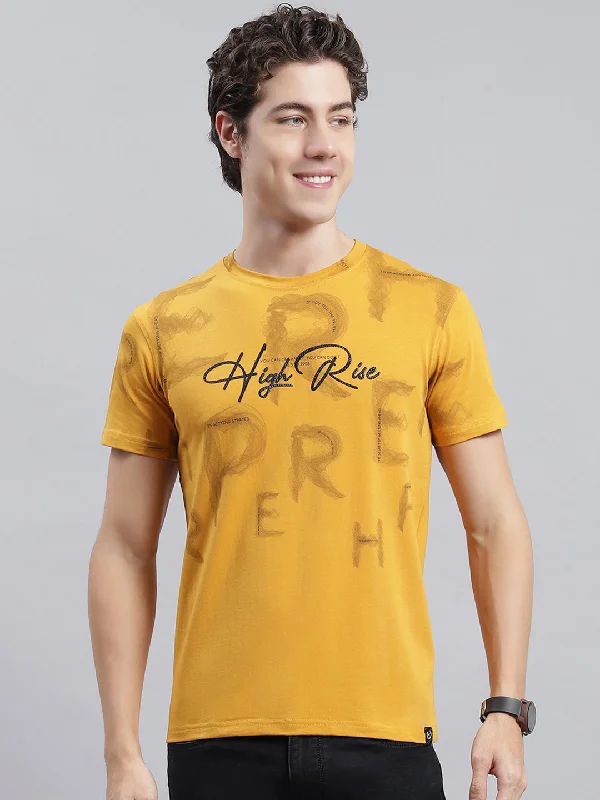 Men's moisture-managing t-shirt-Men Mustard Printed T-Shirt