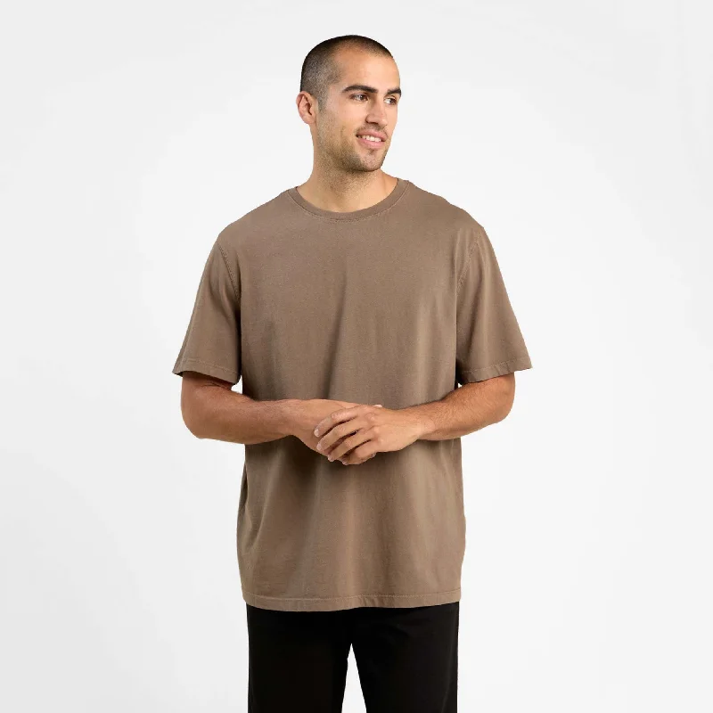 Men's cozy fit t-shirt-Boxy Tee | Mocha