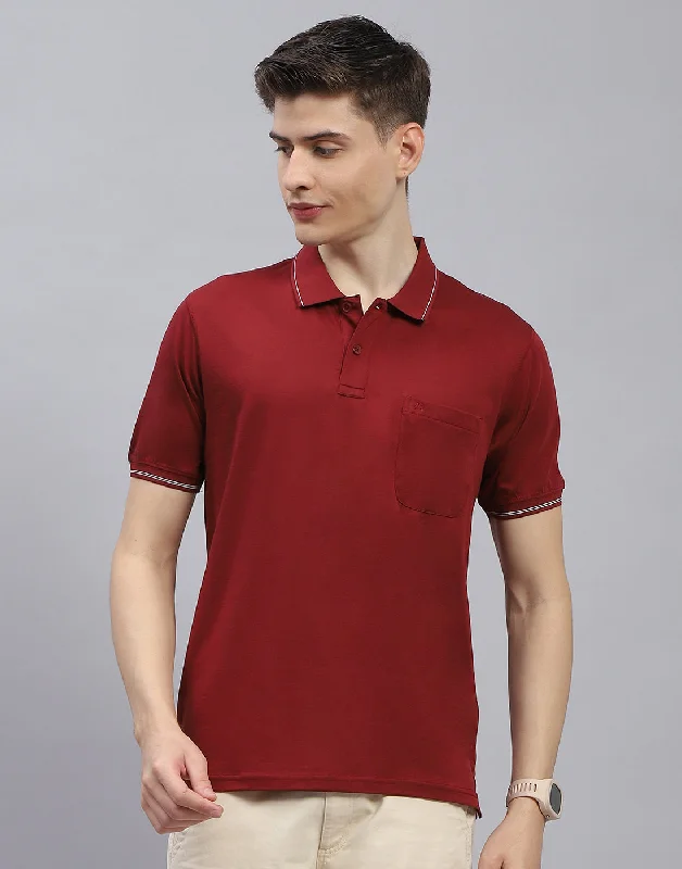 Men's everyday wear t-shirt-Men Maroon Solid Polo Collar Half Sleeve T-Shirt